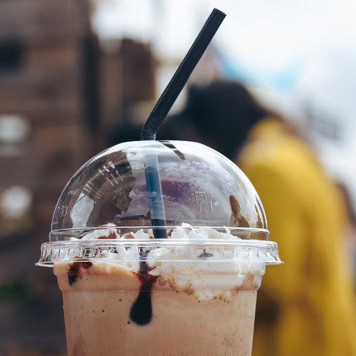 Plastic Smoothie Cups with Domed Lids